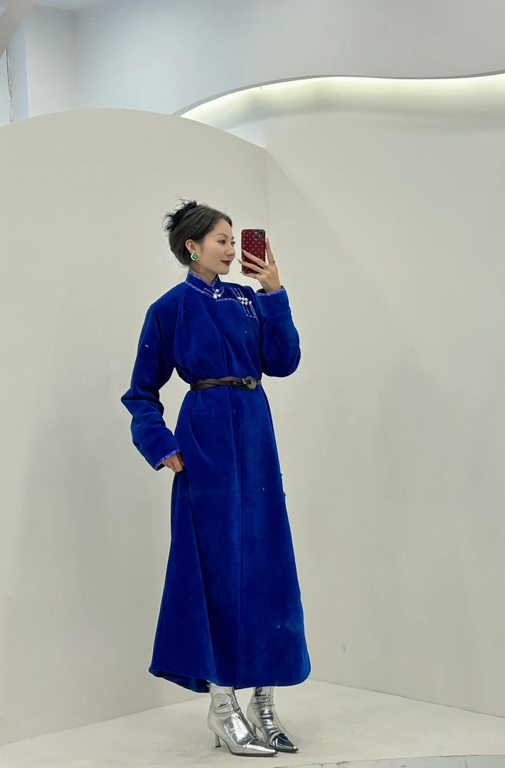 乌音格私人定制 条绒女士长袍子 宝蓝色
