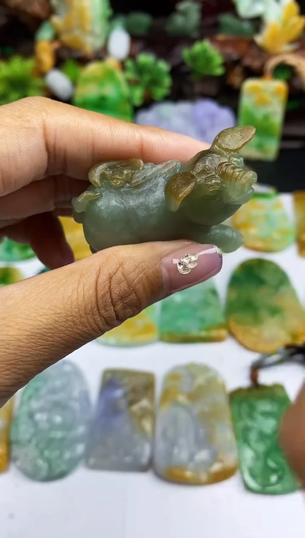 【闪购商品】定制翡翠未镶嵌翡翠A货