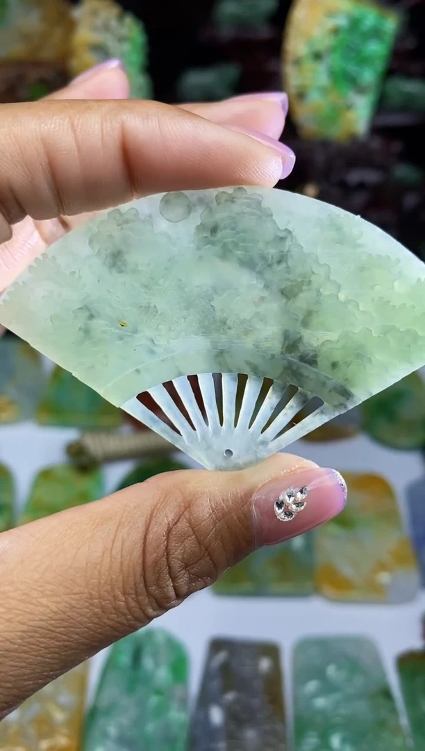 【闪购商品】定制翡翠未镶嵌翡翠A货