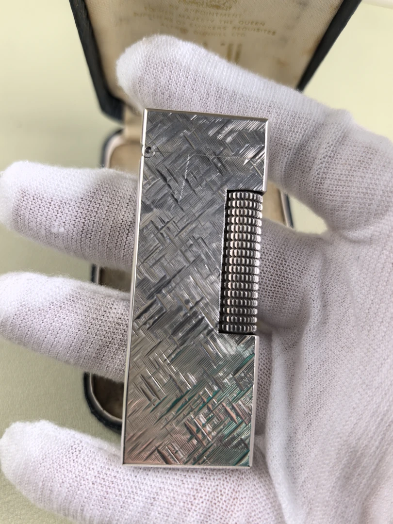 登登家镀银锉刀纹打火机