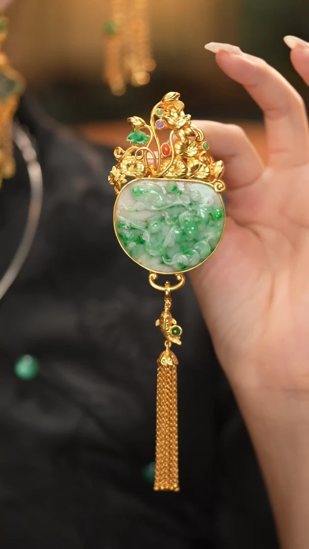 【闪购商品】翡翠吊坠(不含链)银S925镶嵌新款