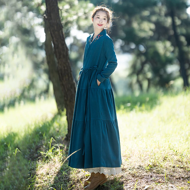 【云雾敛】复古汉服领刺绣长款外套女2025秋季新款轻国风蓝色风衣