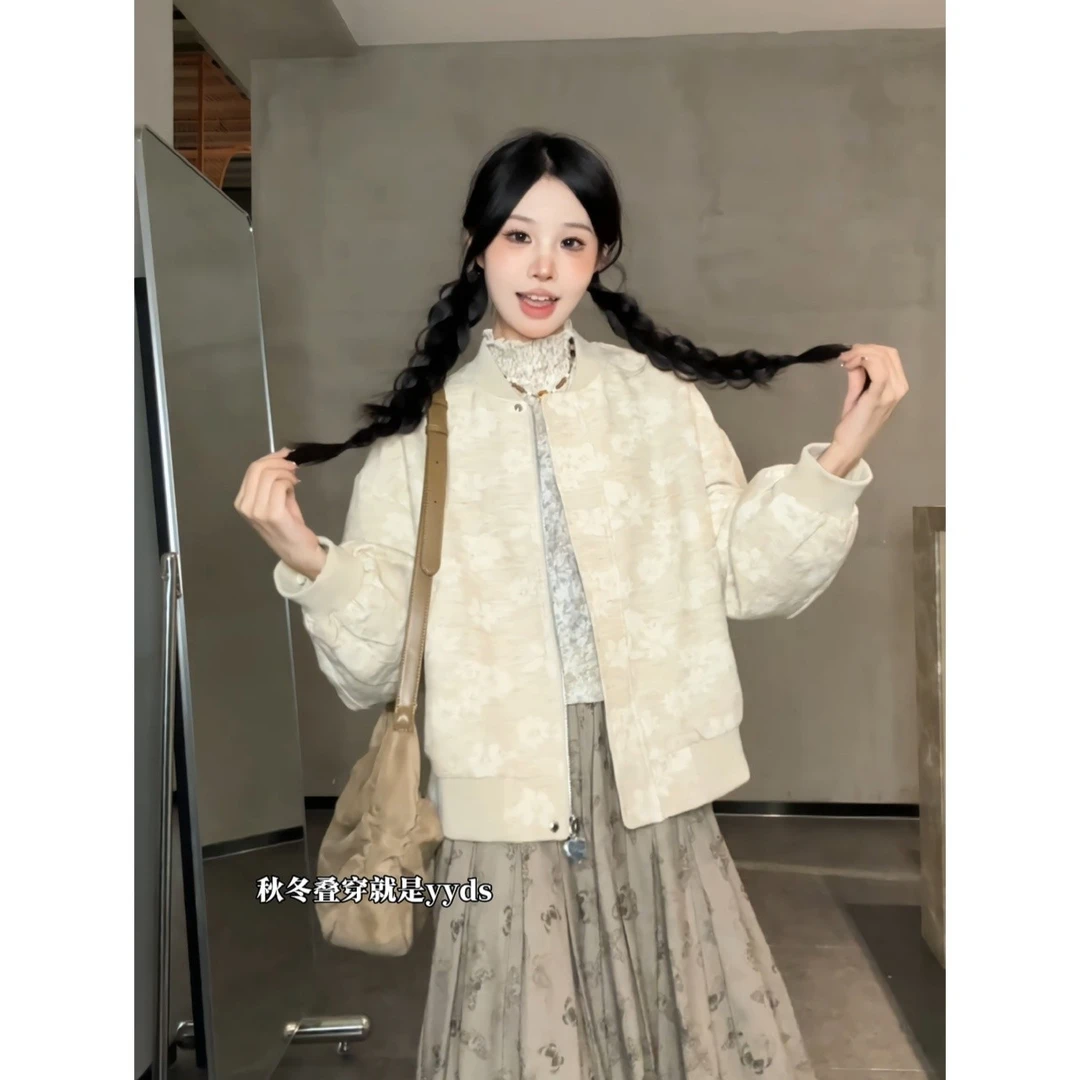 杏色碎花短款小个子穿搭外套女