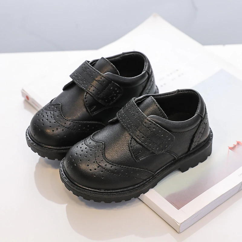 宝宝小皮鞋春秋男孩黑色英伦风学生2-4岁幼童软底儿童演出鞋小童