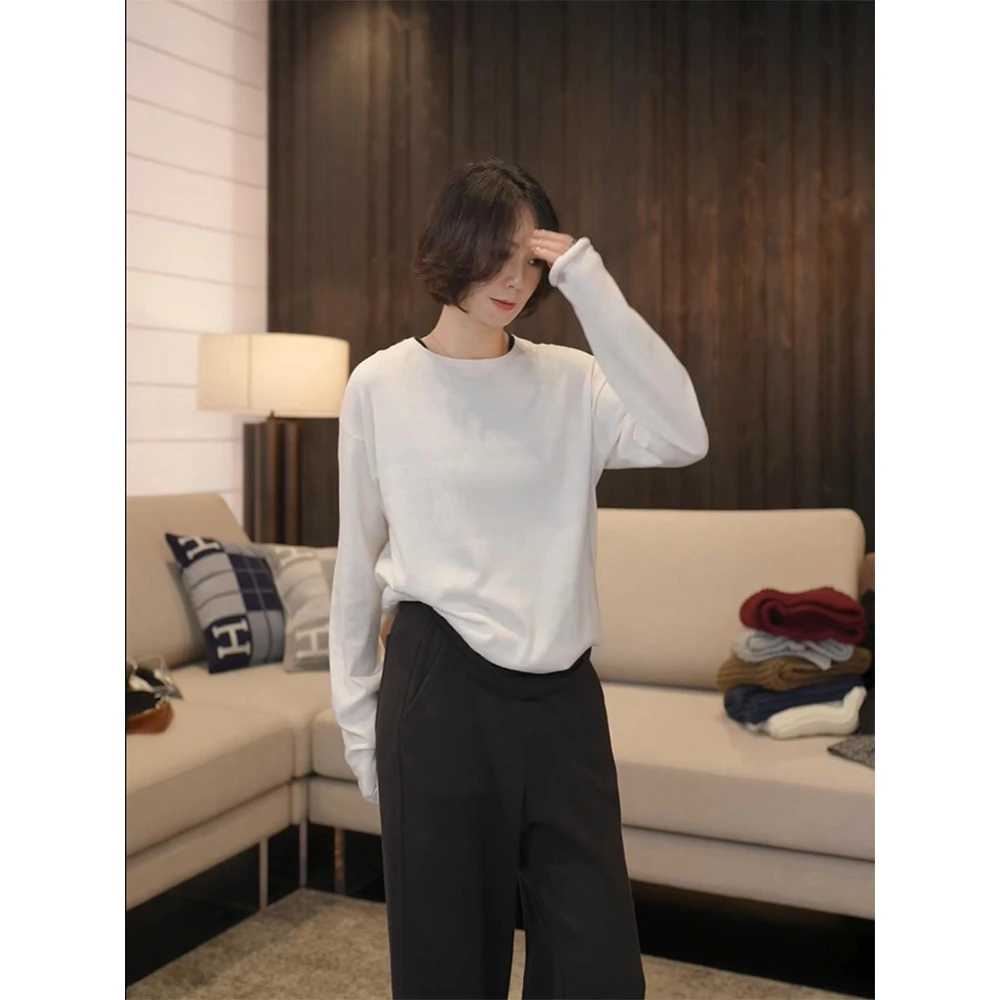 SHIIEELL圆领宽松袖口绣线羊绒棉混纺长袖打底上衣P5095