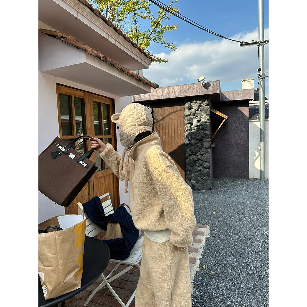 SHIIEELL立领排扣宽松廓形软糯摇粒绒卫衣P825S