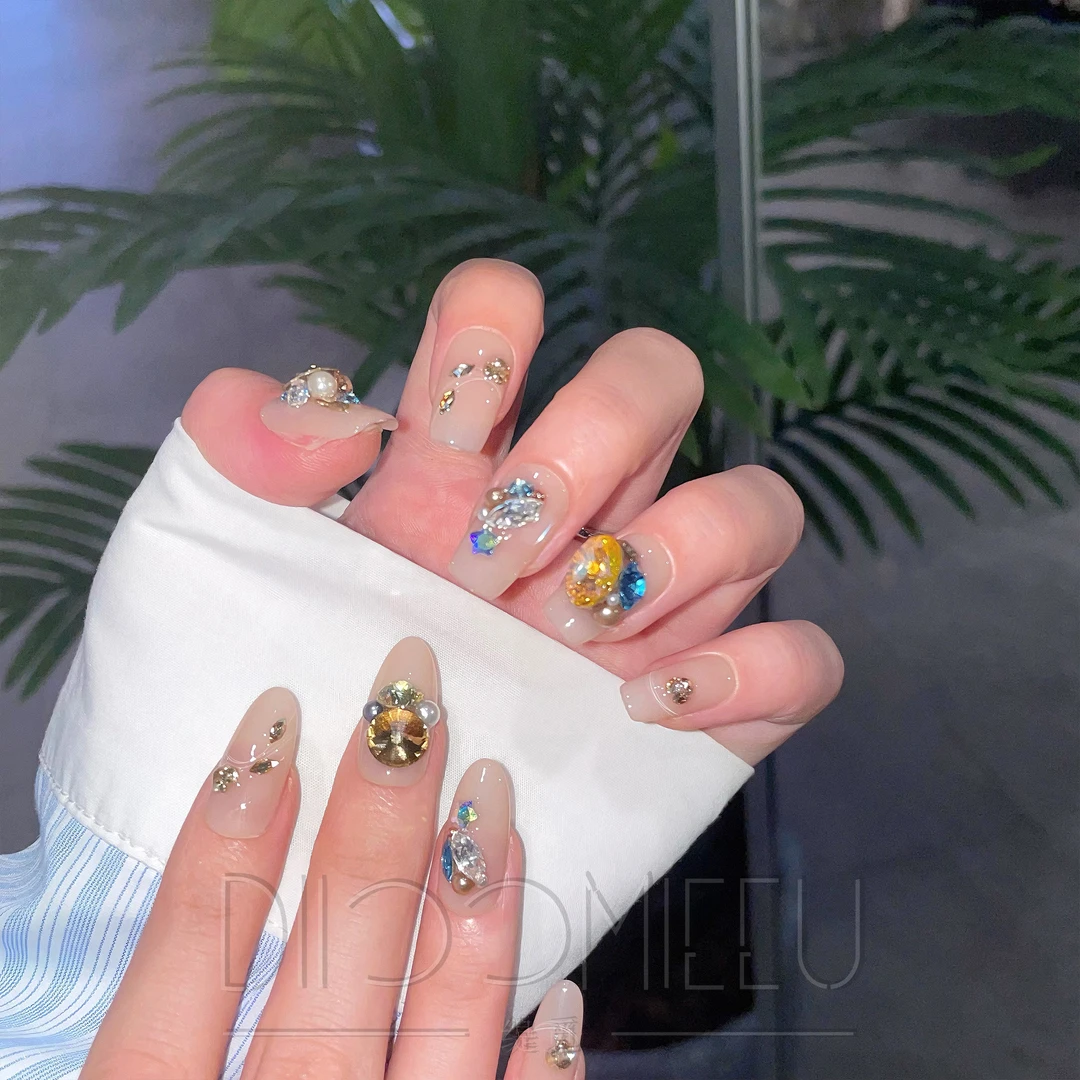 【金瞳精灵】轻奢气质烟花切闪烁金黄全华子钻纯手工可拆卸式穿戴甲