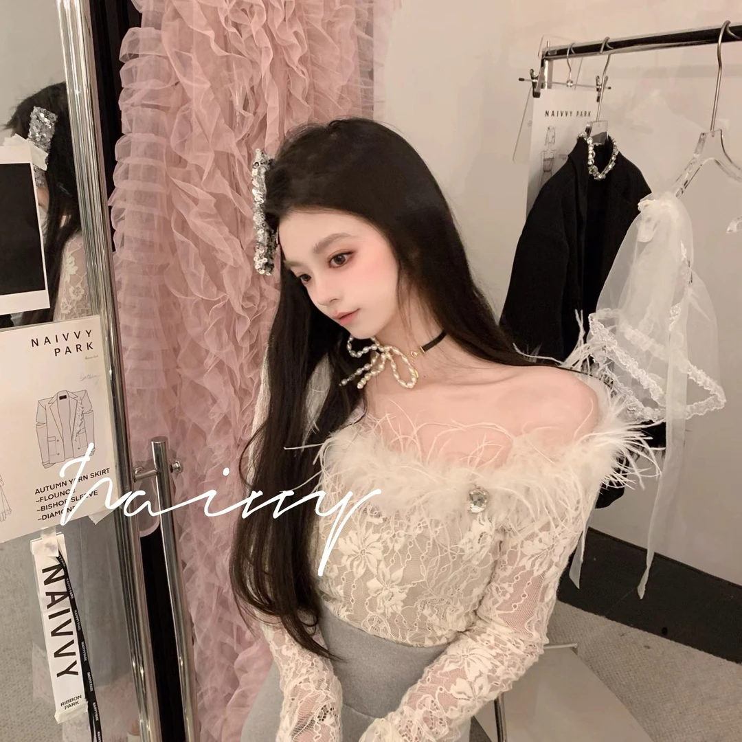 NAIVVY【 芝士奶糖 】辣妹短款复古法式设计感重工纯欲蕾丝显瘦长袖