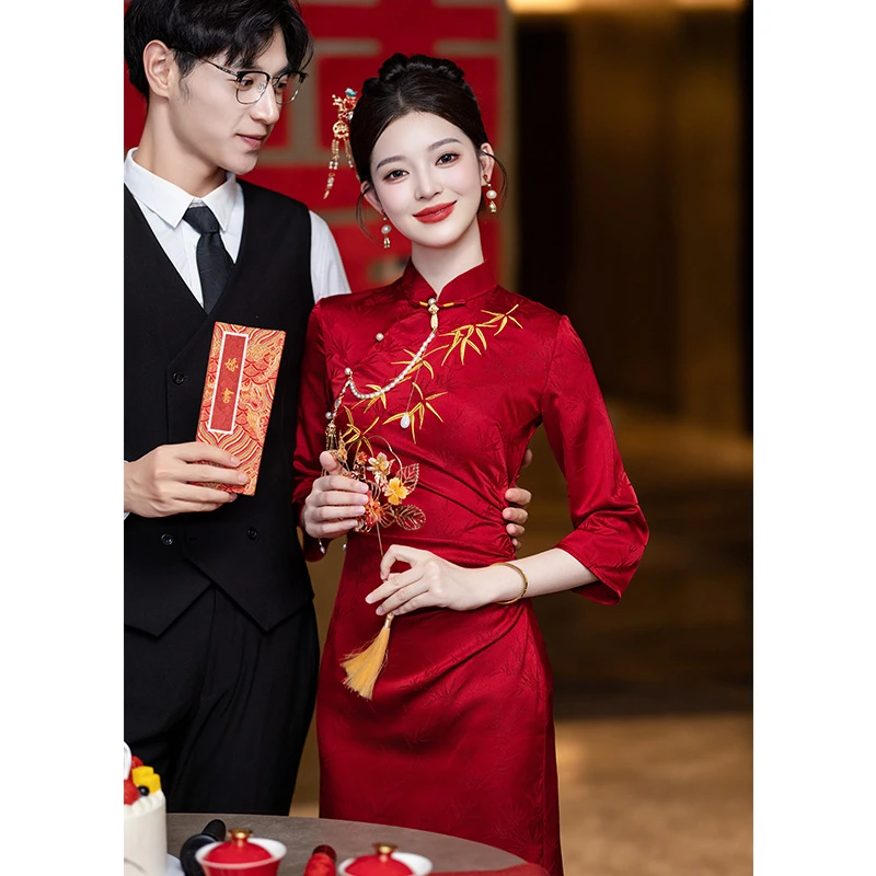 《百年好合》红色秋冬中式旗袍2024新款年轻款敬酒服新娘晨袍高级感