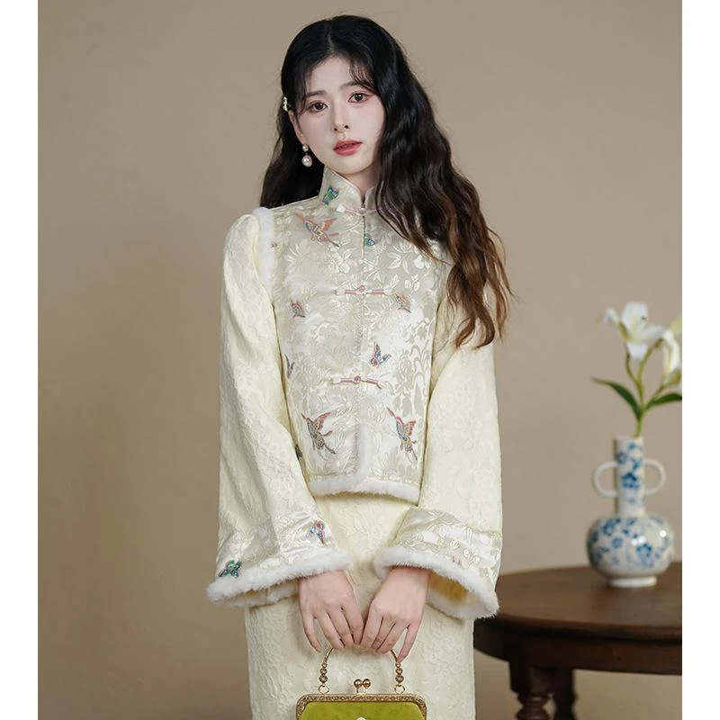 新中式旗袍2024新款冬季长袖香槟色刺绣民国大小姐加厚保暖连衣裙