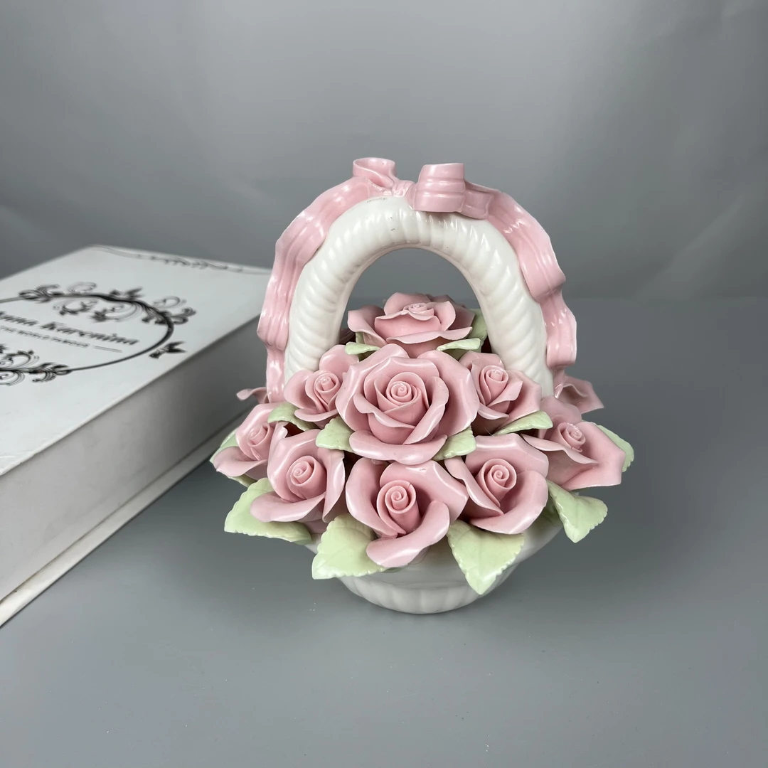 （女神节）粉色陶瓷手工手捏玫瑰花花篮创意装饰礼品送礼摆件