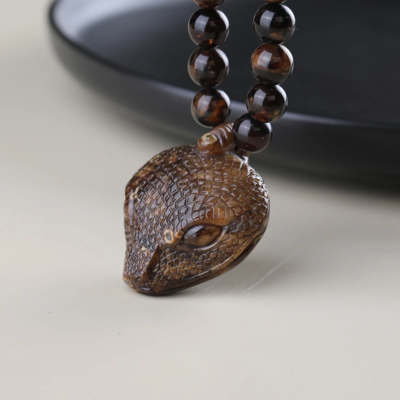 天然缅甸琥珀黑根溶洞灵蛇套链 永恒之蛇手工精雕搭配精美108链
