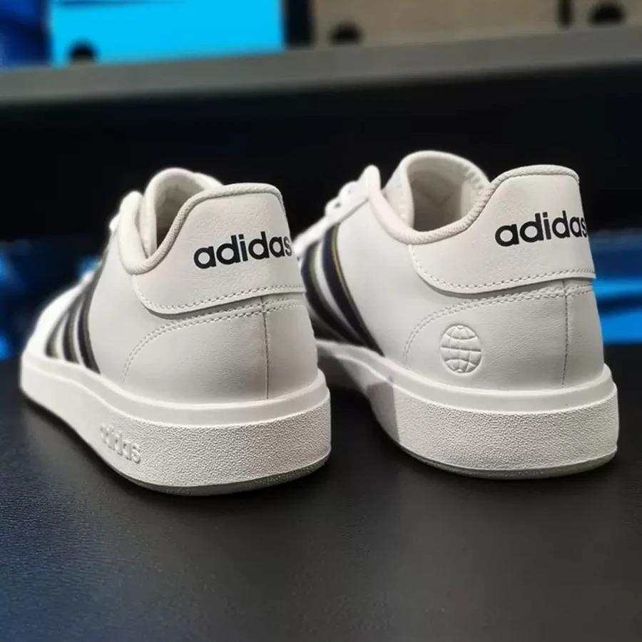 Adidas阿迪达斯男鞋正品秋季百搭时尚休闲鞋轻便透气运动鞋GW9255