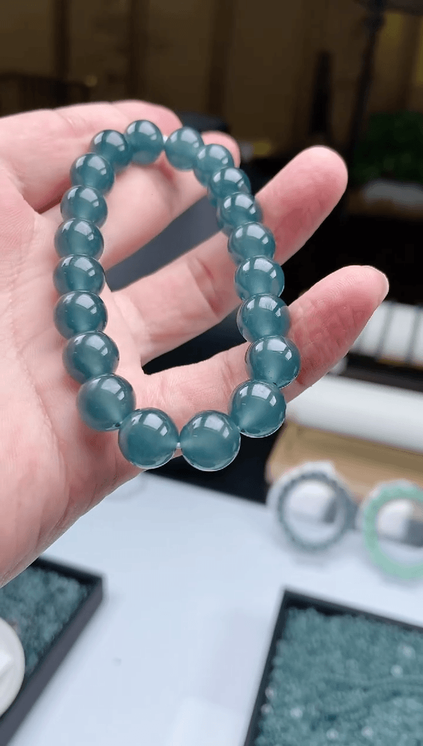 【闪购商品】翡翠手链未镶嵌多样性发货20颗卡10