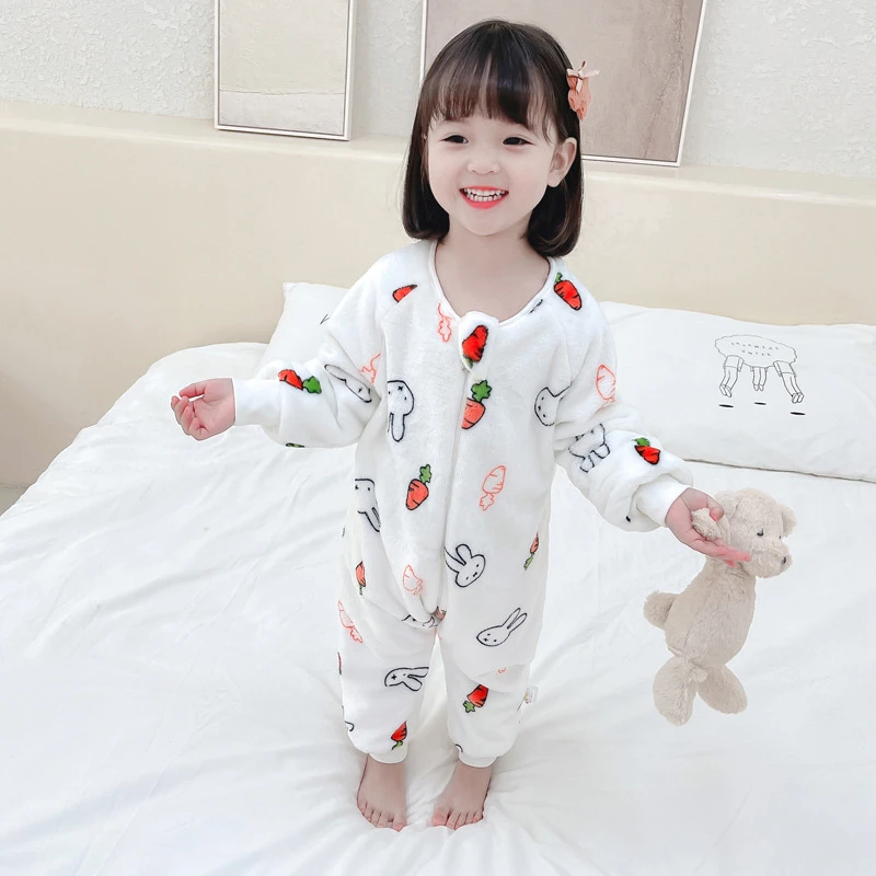 宝宝睡衣秋冬连体儿童珊瑚绒睡袋女童法兰绒爬服春秋婴儿加绒加厚