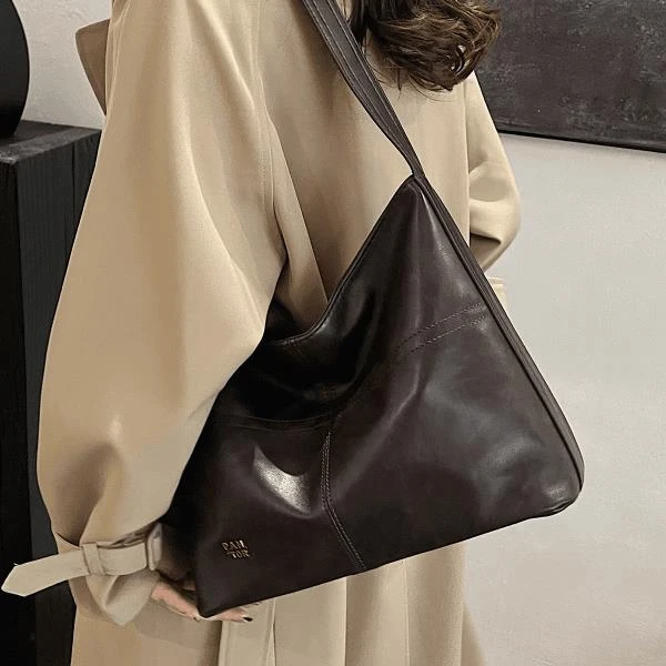 复古小众大容量包包女士时尚新款流行百搭斜挎包通勤简约单肩包包