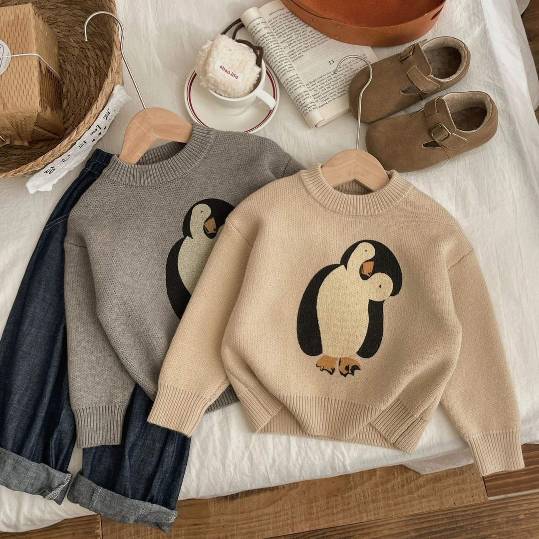 2024秋冬新款男女童厚实芝麻点套头毛衣企鹅印花卡通圆领毛衣外套
