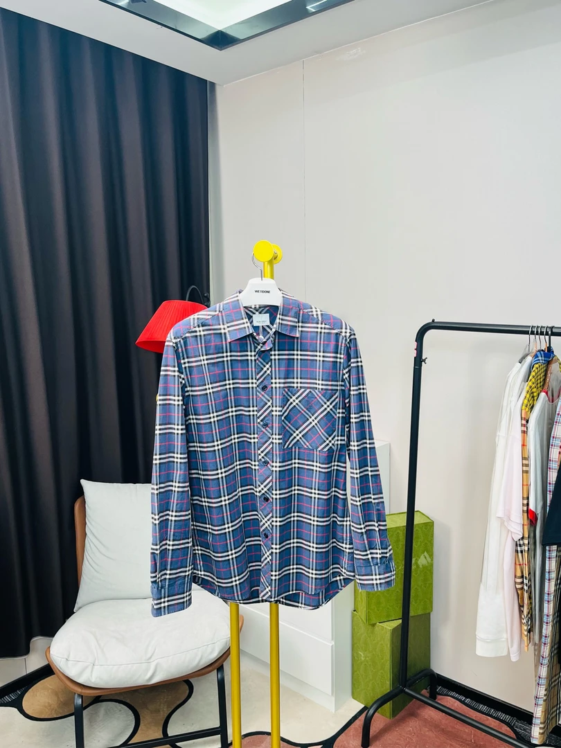 99新 BURBERRY/博柏利 蓝色格纹口袋logo衬衫 M码 99新/无配件