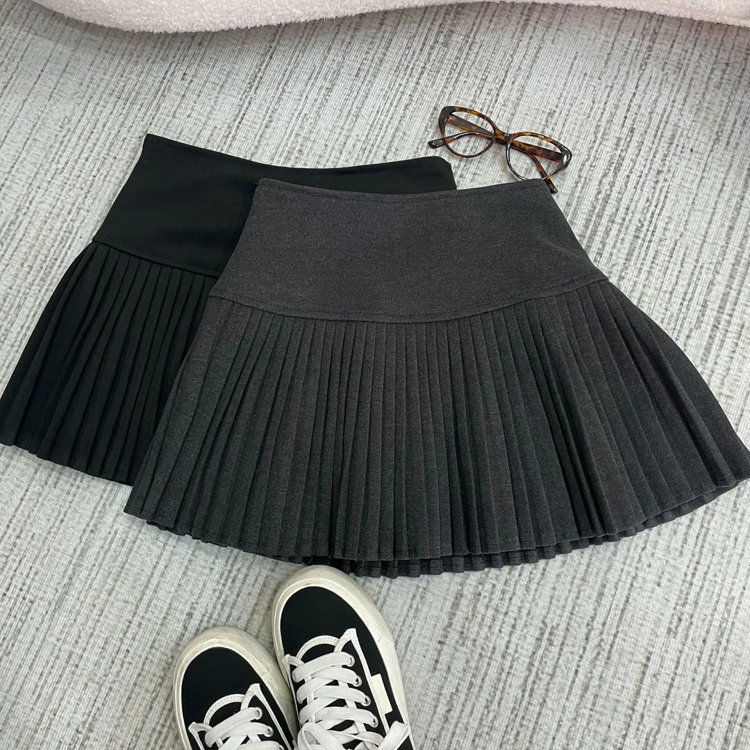 8866 2024秋冬新款辣妹纯欲百褶高腰显瘦显腿长半身裙