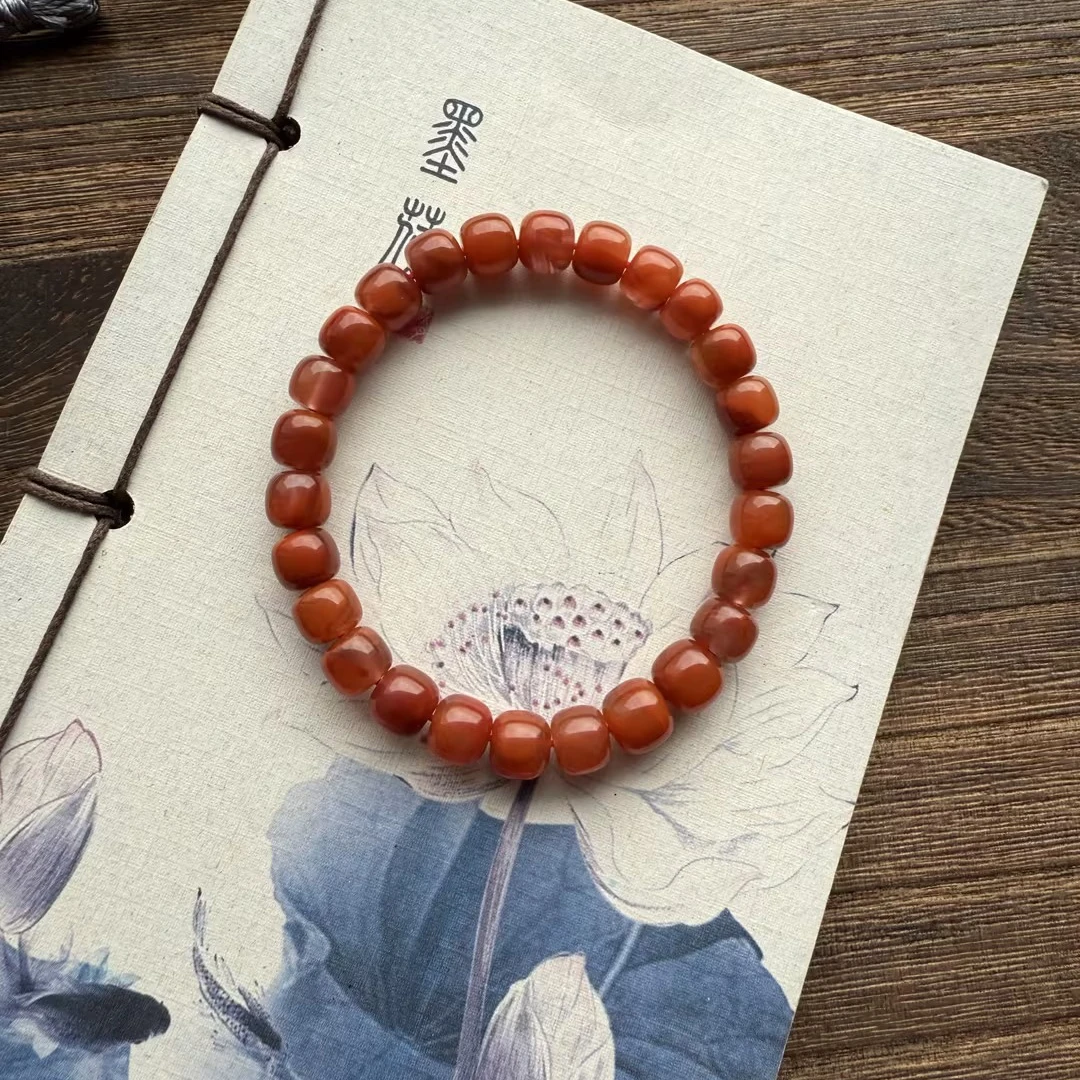 南红手串气质小单圈直径7-8左右无染色无酸洗无注胶花纹颜色不同