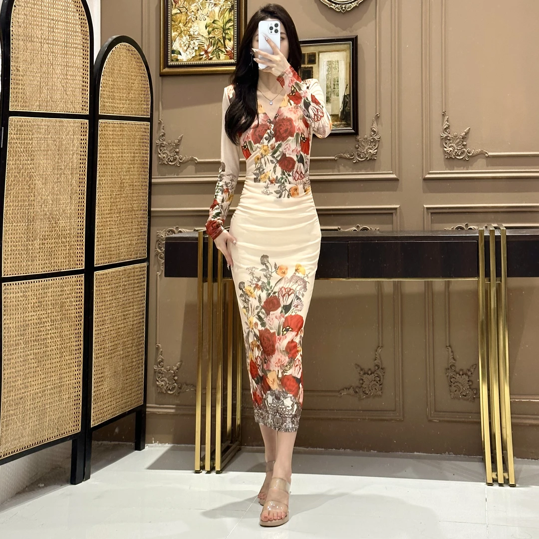 2025春夏款网纱V领长袖定位花光玫瑰织梦瘦修身时尚包身裙长裙