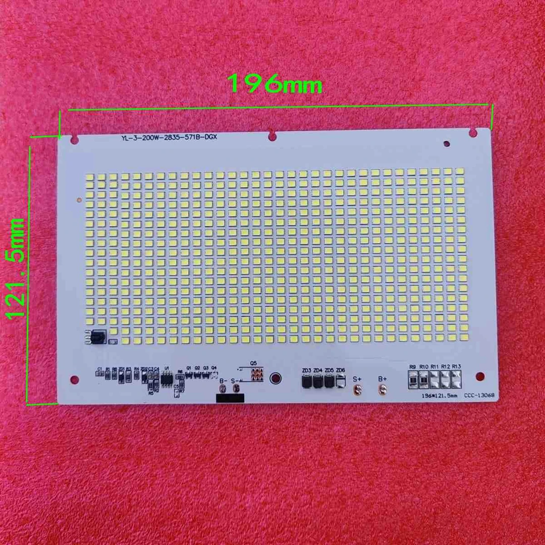 低压3.2V太阳能灯板 200W 571颗2835灯珠 默认光控 196*121.5mm