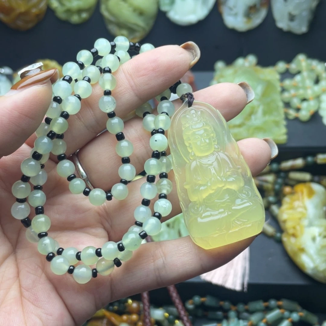 【闪购商品】蛇纹石玉颈饰未镶嵌