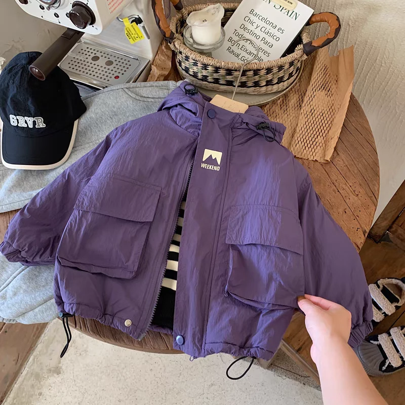 韩版儿童外套2024新款男女童纯色拉链连帽冲锋衣宝宝休闲外套潮