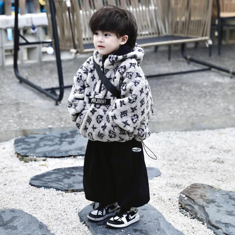 儿童套装男童冬季2023年新款双层加绒加厚套头外套连帽上衣裤子潮