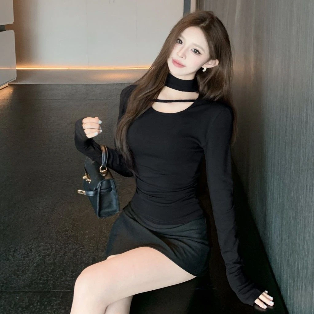 2025秋冬新款气质挂脖性感打底衫T恤女小心机褶皱设计感修身上衣