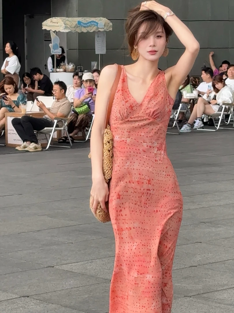 【刘真真元气少女】B0884 林林复古碎花显瘦气质V领无袖连衣裙QC