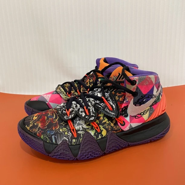 41码 Nike 新年 市价1439 无原盒 95新