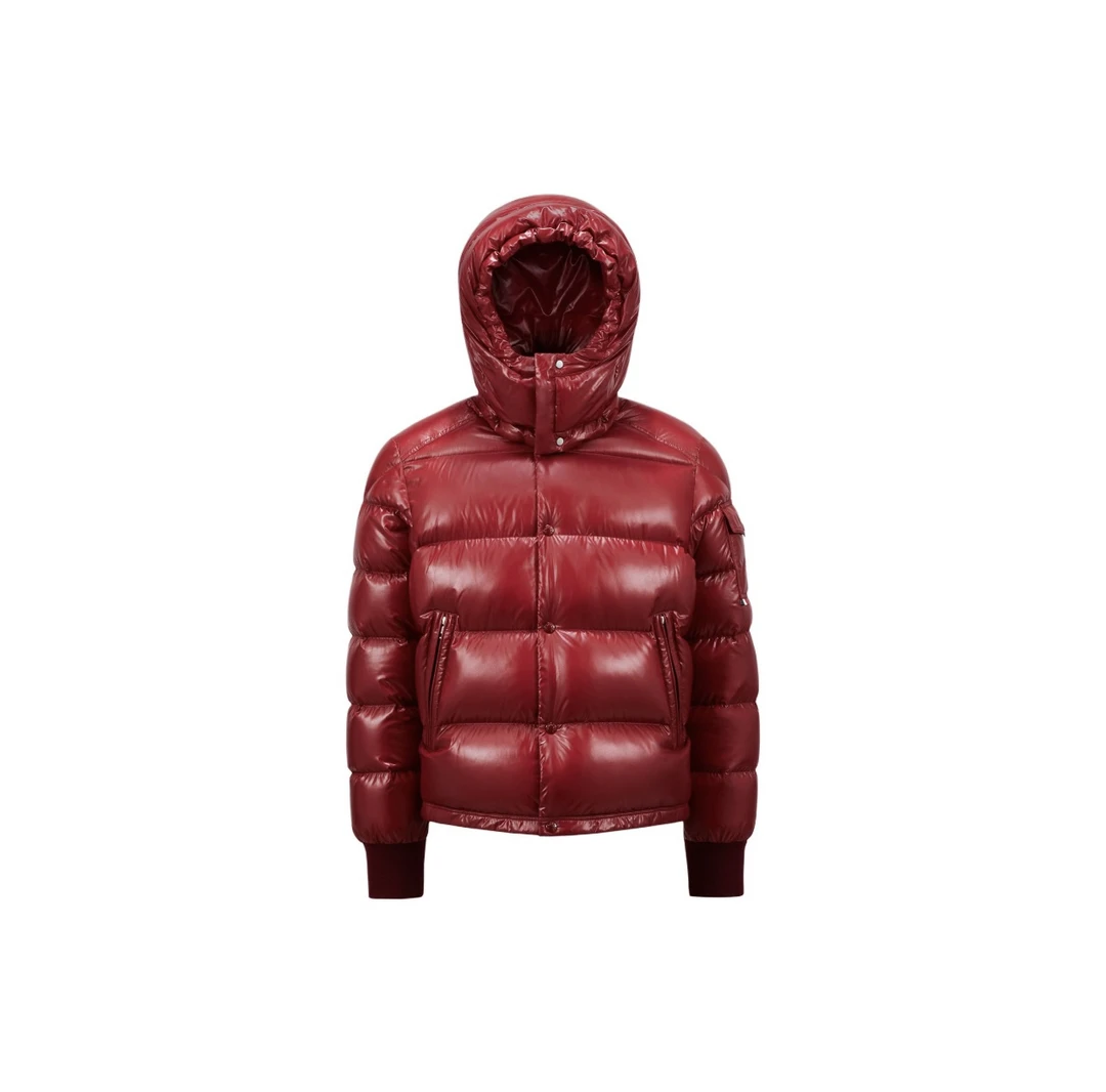 全新未使用 MONCLER 经典Maljasset绗缝连帽羽绒服
