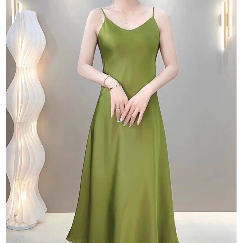 单肩吊带鱼尾裙珠光流沙缎面连衣裙法式气质长裙