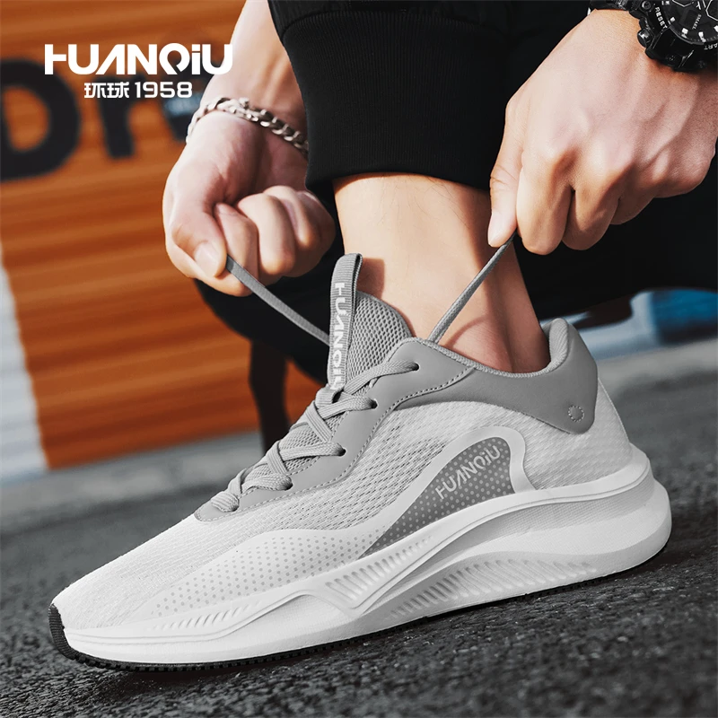 环球跑鞋夏季透气网面轻便百搭2024新款网鞋减震休闲运动鞋子男款