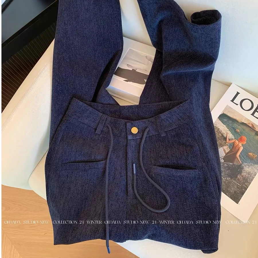 藏蓝色灯芯绒直筒裤女2024新款秋冬高级感高腰裤梨型身显瘦裤子