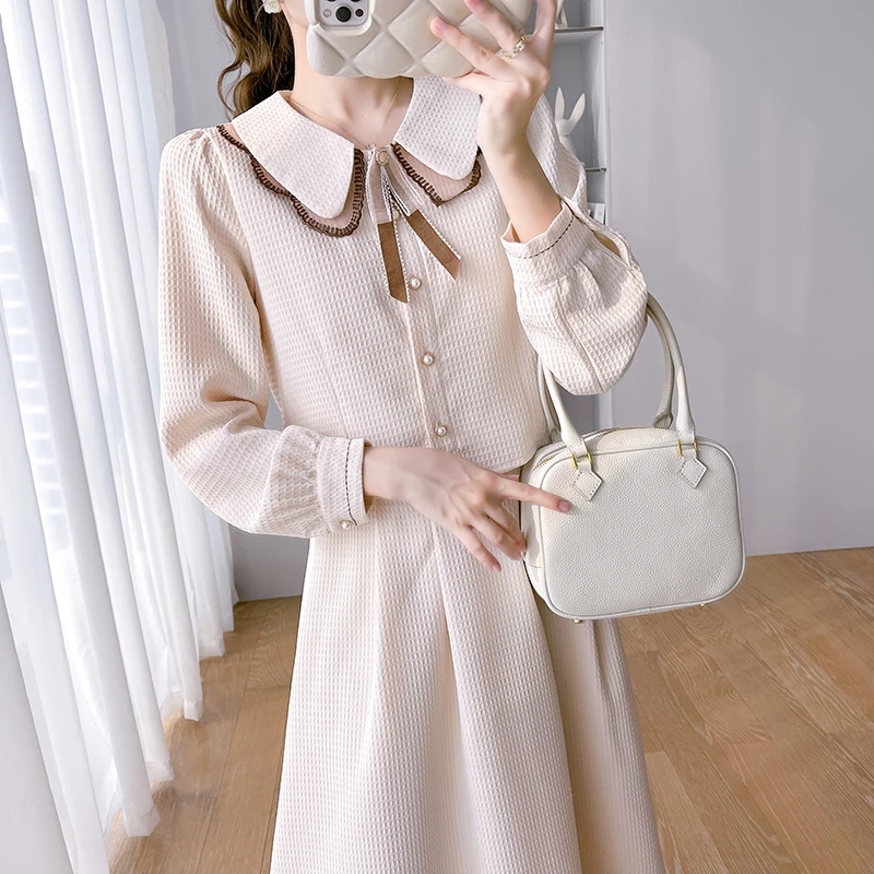 娃娃领法式气质两件套连衣裙女秋冬2024新款穿搭高级感小香风套装