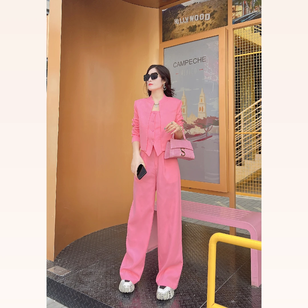 洋气金思思【私服定制】粉色佳人气质网红甜美淑女显瘦三件套装西装