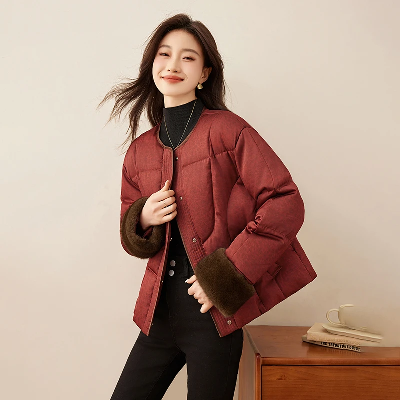 新中式国风复古盘扣圆领洋气时髦短款白鸭绒羽绒服2024冬天爆款