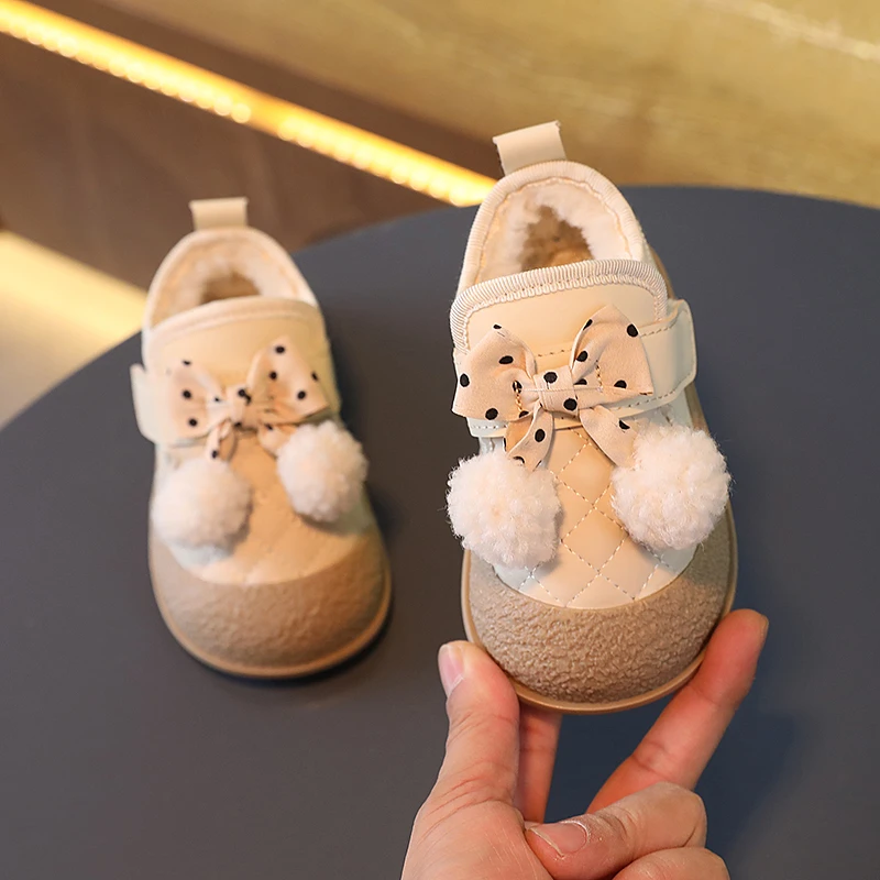 冬季公主宝宝学步鞋加绒加厚棉鞋保暖鞋鞋0-2岁婴儿鞋 毛毛鞋韩版