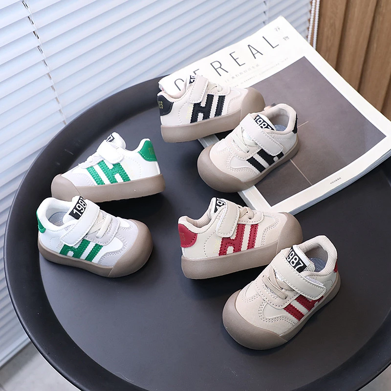 儿童宝宝运动鞋2024春秋新款小童软底学步鞋韩版休闲板鞋男女童鞋