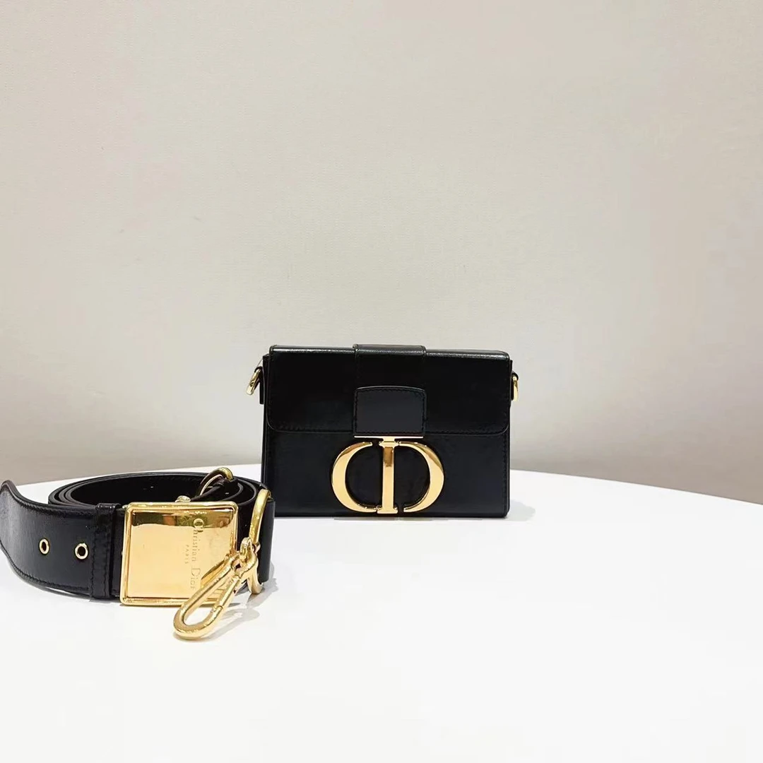 95新 DIOR/迪奥 7姐福利 蒙田 黑金 牛皮 盒子 98新/公价29500