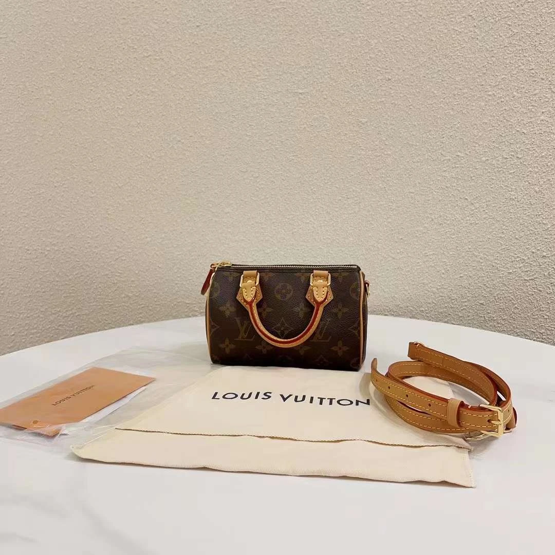 全新未使用 LouisVuitton/路易威登 蔚蓝/经典老花 speedy nano