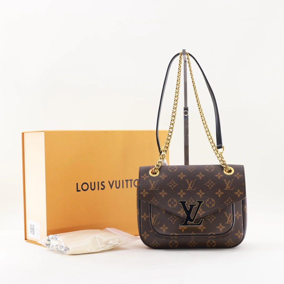 99新 LouisVuitton/路易威登 带盒小全套passy包/S240627001