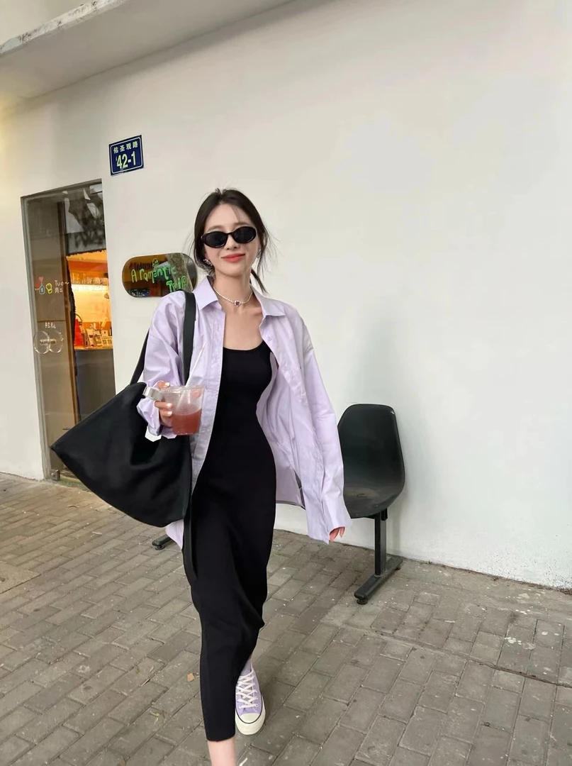 2025夏季韩版衬衫显瘦气质休闲百搭黑色开叉法式连衣裙宽松设计感