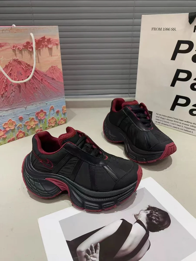 DDM（根据展示款）时尚潮流女鞋平底增高百搭欧版女鞋-253-2117