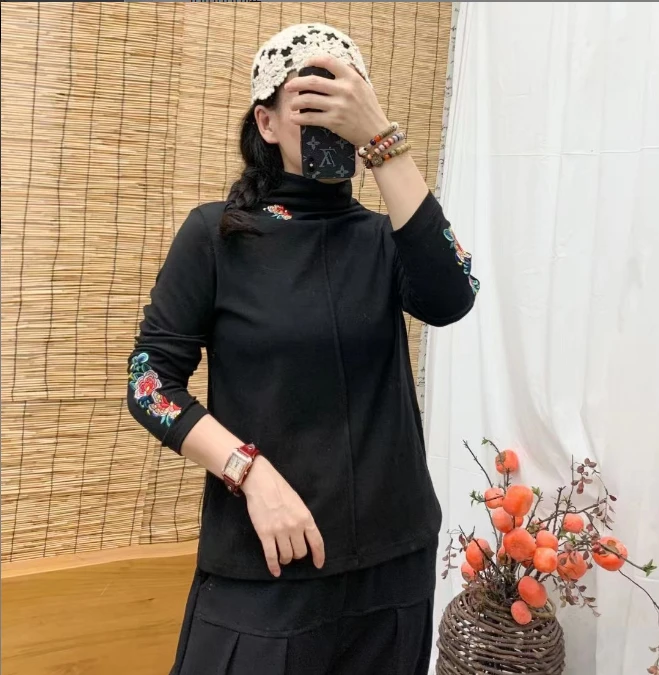 民族风刺绣时尚百搭T恤绣花打底衫上衣