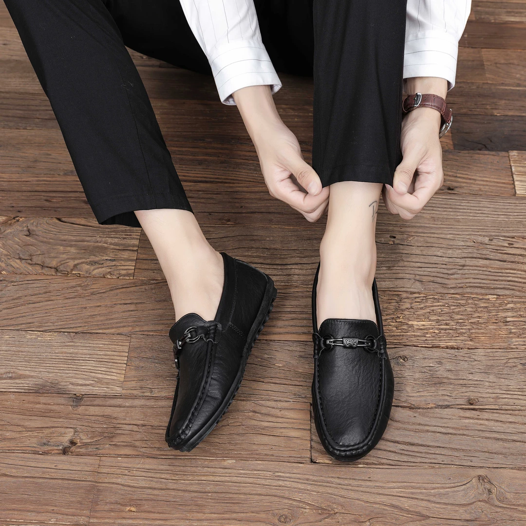 男士休闲豆豆鞋2025新款爆款一脚蹬男士开车专用鞋夏季透气懒人鞋