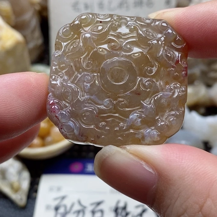 硅化珊瑚(珊瑚玉)颈饰未镶嵌