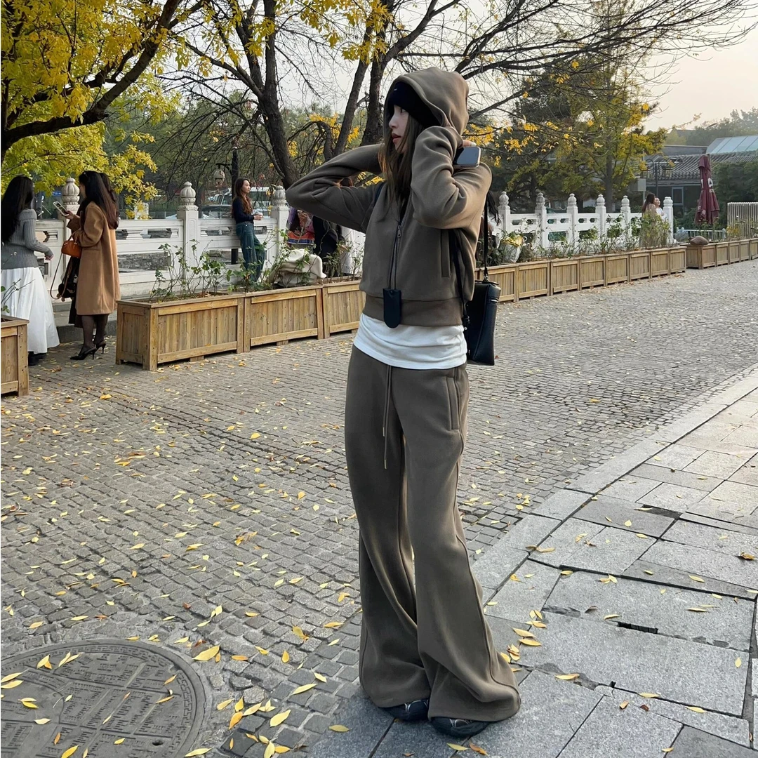 时尚穿搭休闲运动套装连帽卫衣外套女秋冬新款阔腿微喇长裤两件套